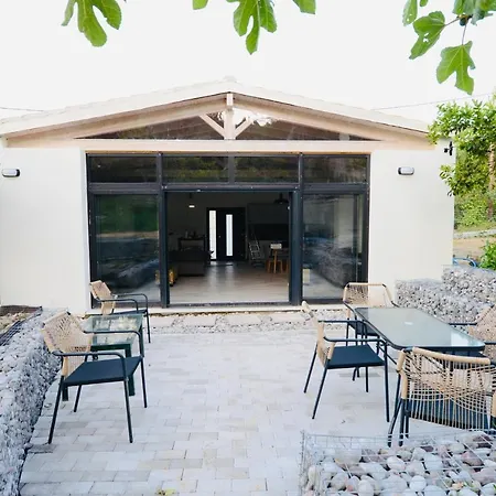 بيت للعطل Stablus House *