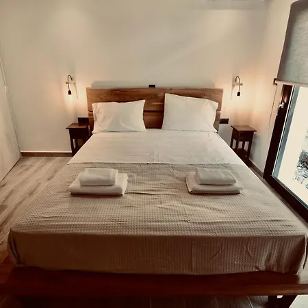 Stablus House بيت للعطل Alykes Potamou