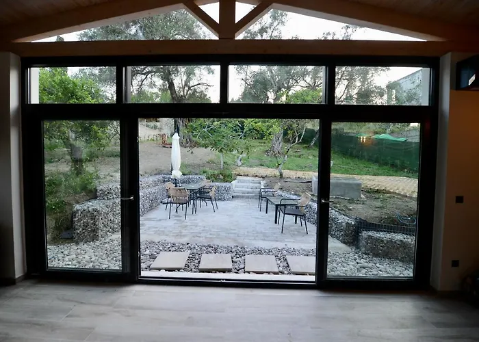 Stablus House * Alykes Potamou