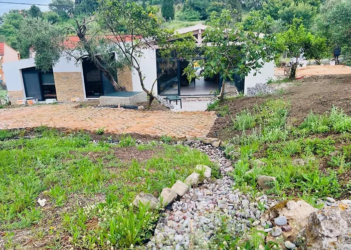 Дом отдыха Stablus House